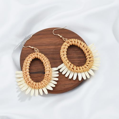 Image of Ladies Handmade Rattan Earring - Tassel A Type Straw Wicker Earrings Bohemian Geometry Earring Circle Pie Shape Earrings