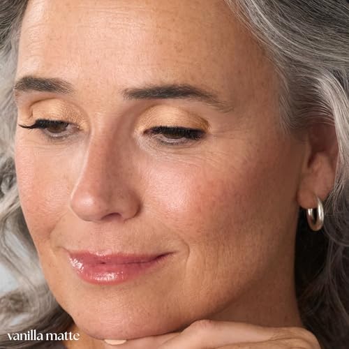 Image of Julep Eyeshadow 101 Cream-to-Powder Waterproof Shadow Stick - Vanilla Matte - Long-Lasting, Crease-Proof, Light-Beige Matte Cream Eyeshadow with Built-in Smudger