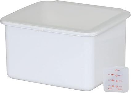 Amazon Co Jp Belca 米びつ システムキッチン用 ライスボックス11 容量11kg 幅33 奥行30 3 高さ19 3cm ホワイト 計量カップ付き 密閉 日本製 Brb 11w ホーム キッチン