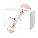 Produktbild Jade Roller, Jade Massagegerät Gesichtsmassager Gesicht Roller Natürlicher Gesichtsroller mit Gua-Sha-Set, Anti Aging, Therapie, Muskel Entspannung, für Gesichts Halshaut Wangen Hautstraffung