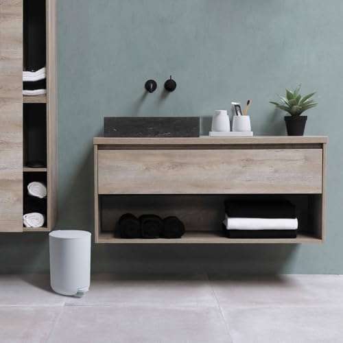 AJEUNGAIN Badset Badezimmer Set Weiß, Modern Badausstattung Sets Organizer, Bad Set Mülleimer Klobürste Seifenspender und Zahnputzbecher Tablett 5 Teiliges (Weiß)
