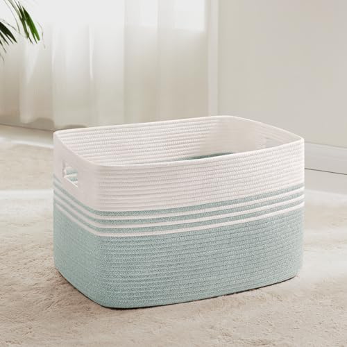 SunNewt 60L Woven Laundry Basket Hamper with Handles, Green
