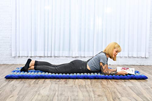 Image of Leewadee - Foldable Floor Mattress - Japanese Roll Up Futon -Trifold Tatami Mat- Guest Floor Bed - Camping Mattress - Thai Massage Mat, Kapok Filled, 75 x 28 inches, Blue