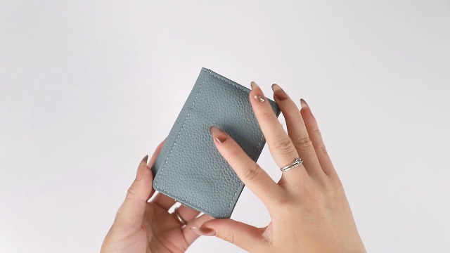 Amazon | [HANATORA] キーケース スマートキー ファスナー式 本革