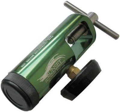 CGA 870 Style Oxygen Regulator - 0 to 8 L/Min (Barbed Outlet)