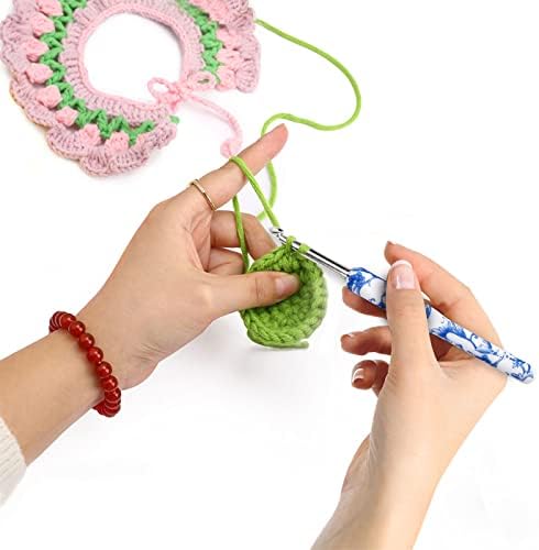 Aeelike Crochet Hooks Set Arthritis Plastic Handles, Pretty Patterned Crochet Hooks Set Floral, Flat Handle Crochet Hooks Sets for Beginners UK, 8 Pack Aluminium Ergonomic Crochet Hook Set with Case