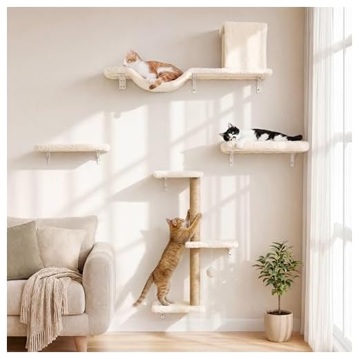 FUKUMARU Cat Climbing Wall - Beige