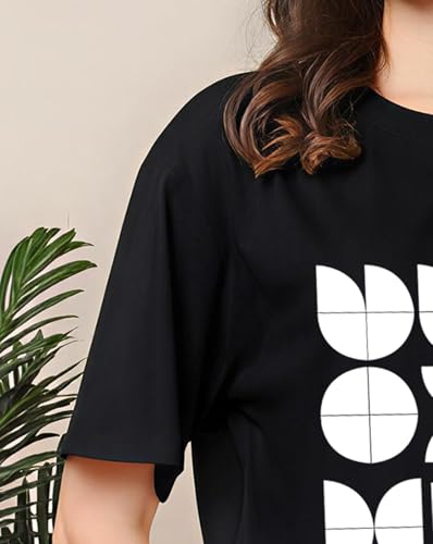 Image of Women's Half Sleeve Oversize Tshirt Graphic Printed Round Neck T-Shirts for Women