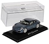 Das Modell wird mit Sockel und Vitrine geliefert. Es befindet sich originalen Porsche Verpackung.