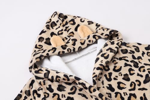 Image of Umeyda Girls Fleece Hooded Robes, Warm Printed Bath Robe for Kids Soft Fuzzy Bathrobe for Gifts