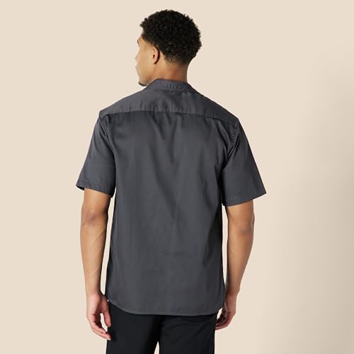 Image of Amazon Essentials Men's Relaxed-Fit Stain and Wrinkle-Resistant Short-Sleeve Work Shirts