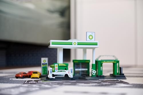 BP Petrol Station playset includes 1 Vehicle for kids, Green - Image 3