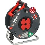 Enrouleur électrique pour l'extérieur avec 4 prises, résistant aux éclaboussures IP44, avec couvercles à fermeture automatique