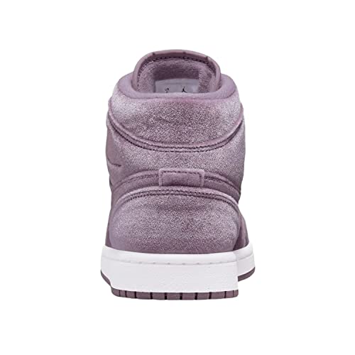 Image of Nike Women's Air Jordan 1 Mid SE Sneaker