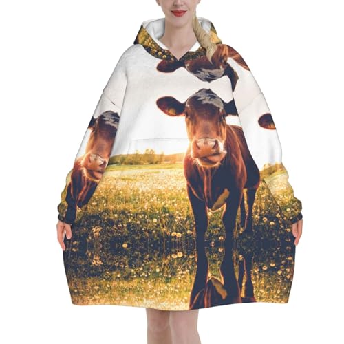 Couverture à capuche contre le froid hivernal avec ce pull géant en flanelle
