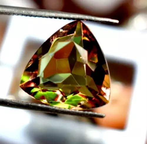 10 Ct+ Natural Loose Gemstone, Trillion Cut Color-Changing Stone for Jewelry Making, Necklace & Ring Designing
