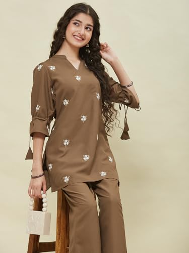 Image of Girls Floral Embroidered Kurta and Palazzo Pants Co-ord Set with V Neck Elegant Traditional Outfit for Festive and Functions