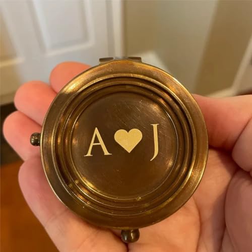 Brújula personalizada de latón, grabada para él miniatura 1