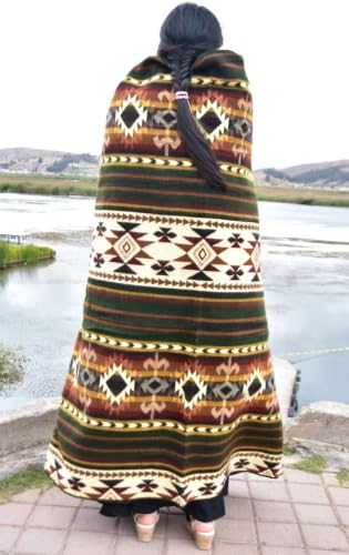 Image of Alpaca Wool Blanket, Queen Size 94 x 78, Reversible 2 in 1, Thick and Ultra Soft, Hypoallergenic, Non-Itchy, Handmade in Ecuador. Premium Alpaca Wool (Green)