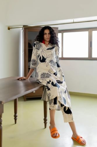Image of LookMark Women's Floral Printed Cotton Blend 3 /4th Sleeve Knee Length V-Neck Kurta and Palazzo Set for Women AZ-LM-OG-KS2144-Parent