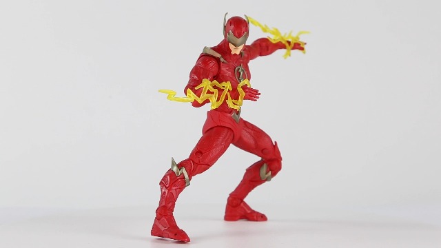 Amazon.com: McFarlane Toys - DC Direct 7IN Figure with Comic - The