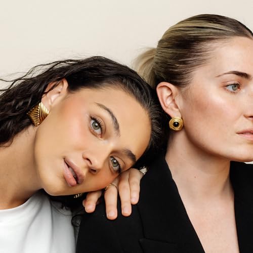 Chunky Vintage Square Earrings – Gold Statement Jewelry for Women4