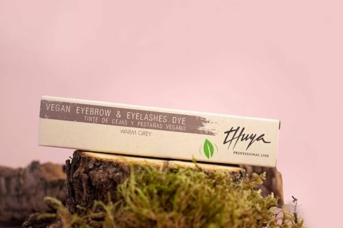 Thuya Vegan Eyebrow & Eyelashes Dye Thuya Warm Grey (15 ml) Tinte regenerador para pestañas y cejas (1 unidad) - imagen 2
