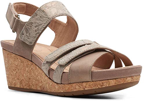 Clarks Women's Un Capri Walk Wedge Sandal3