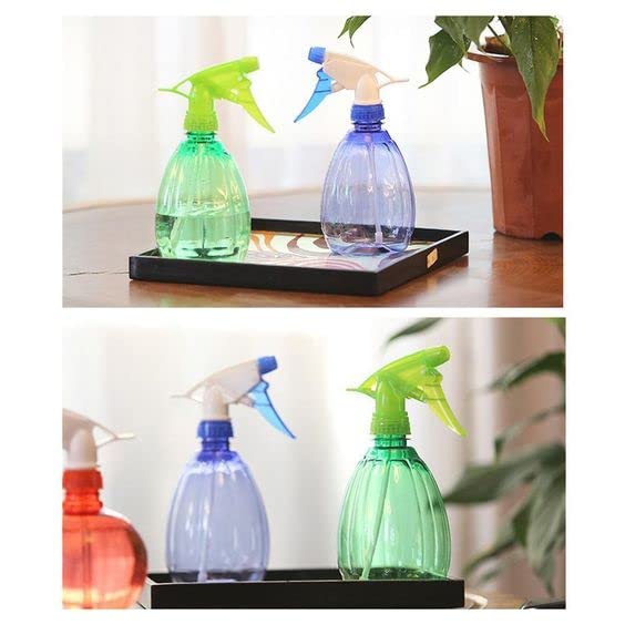 BAKEFY Empty Spray Bottle Multi-fuction Watering Bottles for Gardening Fertilizing Watering Flowers Plants and Salon 400ml (Multicolour) Pack of 1