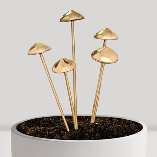 Rainteam Brass Fake Mushroom Plant Stakes
