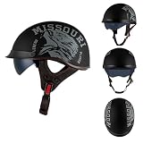 ▶[PROTEGGI LA TUA SICUREZZA]: Il nuovo casco mezzo vintage è realizzato in un unico pezzo, leggero e ad alta resistenza. Il casco mezzo da motociclista è robusto e resistente alle cadute, con buone prestazioni di protezione complete. È conforme alle certificazioni DOT ed ECE, il che significa che il casco è stato approvato per l'uso su tutto il traffico stradale in Europa e America.