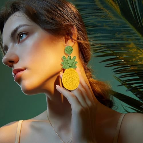 Image of Handmade Raffia Hoop Earrings Statement Tropical Bohemian Straw Dangle Earrings Natural Rattan Vacation Style Round Earrings for Women Summer Beach Party Essential Jewelry