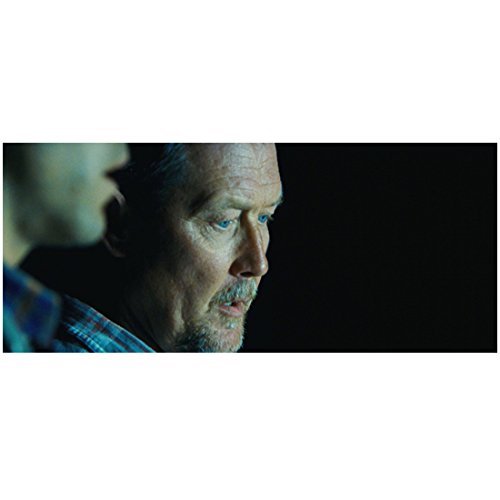 Safe House with Robert Patrick as Daniel Kiefer 8 X 10 Inch Photo