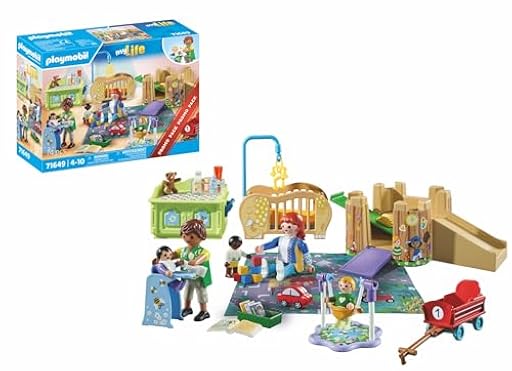 PLAYMOBIL MyLife Promo Pack 71649 Set Primera Infancia, Incluyendo Cinco Figuras, Torre de Juegos, tobogán y Muchos Accesorios adorables, Juguetes para niños y niñas a Partir de 4 años | Ya disponible en tu tienda friki favorita! En mundofriki.es!
