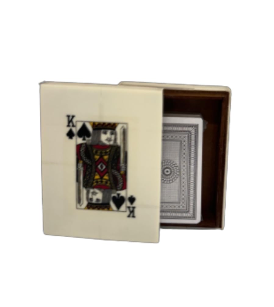 A. Sanoma Single Card Box. Comes with 1 Deck of cards - Features King of Spades on Box
