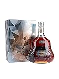 hennessy cognac besichtigung Der Hennessy XO Cognac ist außerdem für einen Rekord verantwortlich, denn es handelt sich hierbei um den weltweit ersten Cognac des Prädikats XO (Extra Old)
