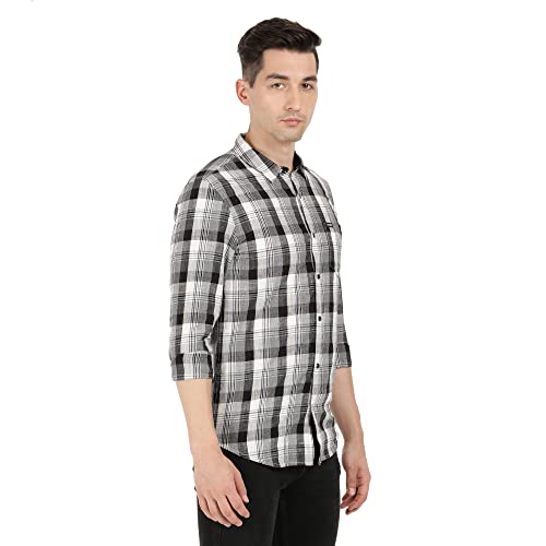 Image of Wrangler Men's Slim Fit Shirts
