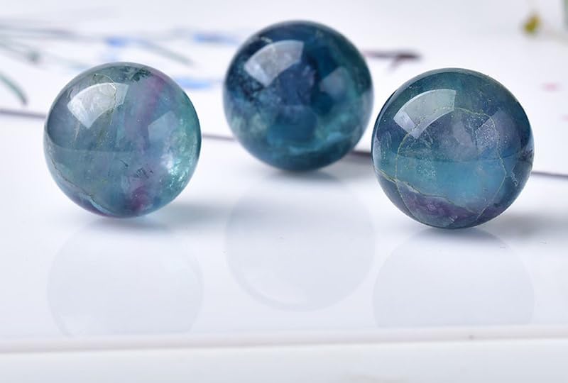 Sphère en fluorite verte pour sublimer votre espace de méditation et décoration zen