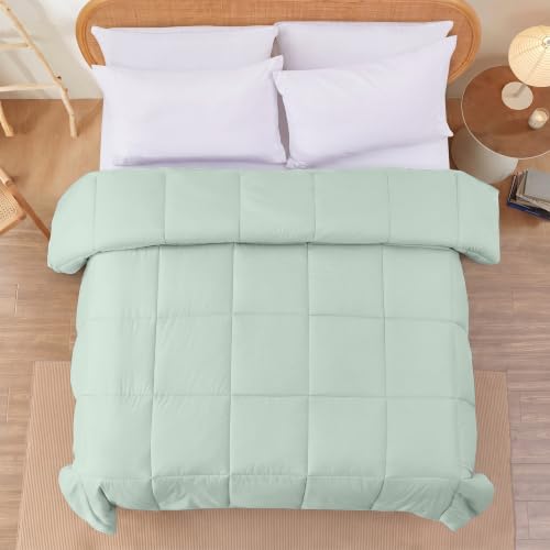 Image of Modern Threads Comforter Duvet Insert, Reversible Quilted Down Alternative Comforter with Corner Tabs, All Season Bedding, Twin, Sage Green