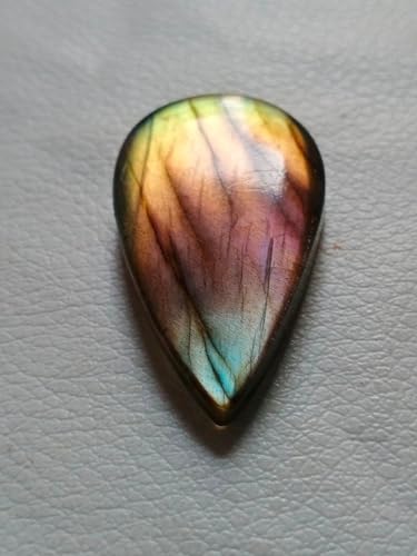 Pierre gemme labradorite naturelle taillée en poire 36mm de qualité supérieure