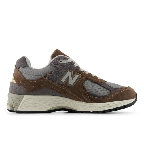 Image of New Balance Men 2002 Sneaker