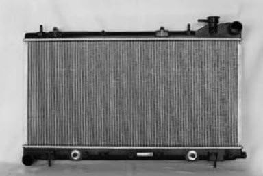 Nuevo conjunto de radiador compatible con Subaru Forester Impreza 2.2L H4 2212CC 2458CC 1999 2000 2001 2002 por números de pieza 74193002 SU3010105