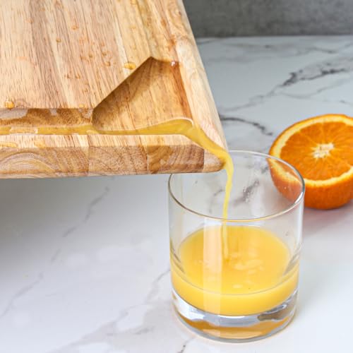 Tabla de cortar Dexas Rubberwood con vertedero - 45.72 cm x 33.02 cm x 2.54 cm | Surco para jugos, esquinas para fácil vertido, madera resistente para tallar y picar miniatura 5