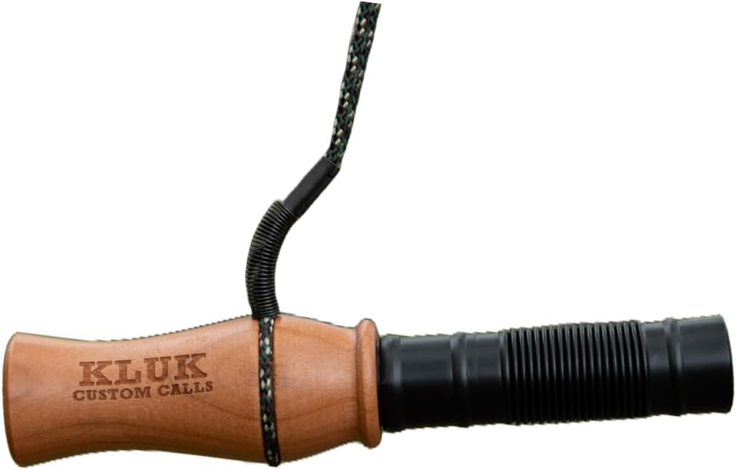 Big Woods Boss Grunt Tube – Cherry Wood Deer Call with Adjustable Tone for Realistic Buck Grunts, Doe Bleats & Fawn Sounds