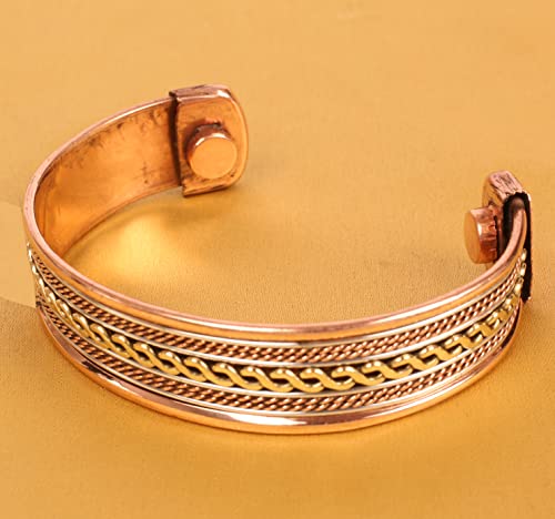 Image of Touchstone Handcrafted Copper Magnetic Hand Forged With Solid And High Gauge Wires Braids Motifs Minimalistic Elegance Pure Copper Bracelet In Triple Tones.