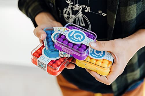 SmartGames - IQ Mini, Create Your Own Challenges, Compact Puzzle Game, 6+ Years