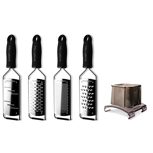 Microplane Reiben Gourmet Serie 45000 - Reiben Set 5 tlg. mittel-fein-extra grob-Raspel + Fingerschutz - Soft Touch Griff schwarz - 45000+set5