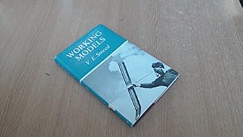 Hardcover Working models (Arco practical books) Book