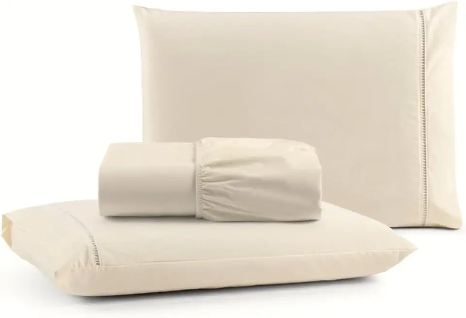 Jogo de Lençol Casal 3 Peças Micropercal 400 Fios, Acabamento em Ponto Palito, Toque Acetinado de Hotel, Antiácaro, Não Amassa, Lençol com Elástico, Não faz bolinha, Extra Macio (Cor Palha)