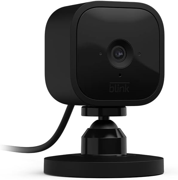 Mini | Indoor plug-in pet security camera, 1080p HD day and night video, motion detection, two-way audio, easy setup, Alexa enabled — 1 camera (Black)